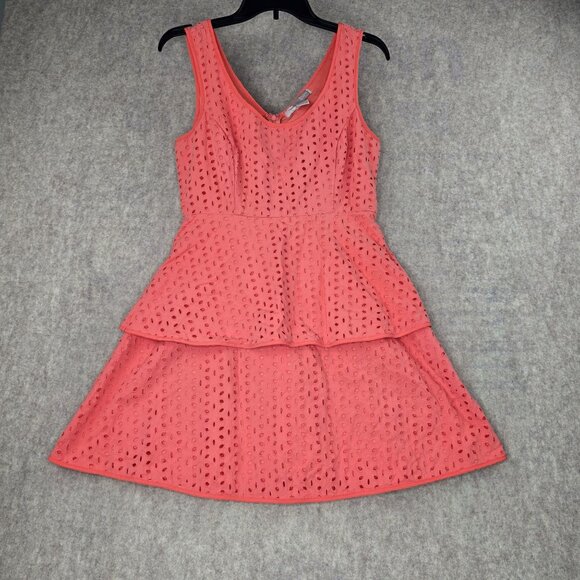 Coral Sleeveless Eyelet Peplum Dress By 21 With V-Neck Back - Picture 1 of 7